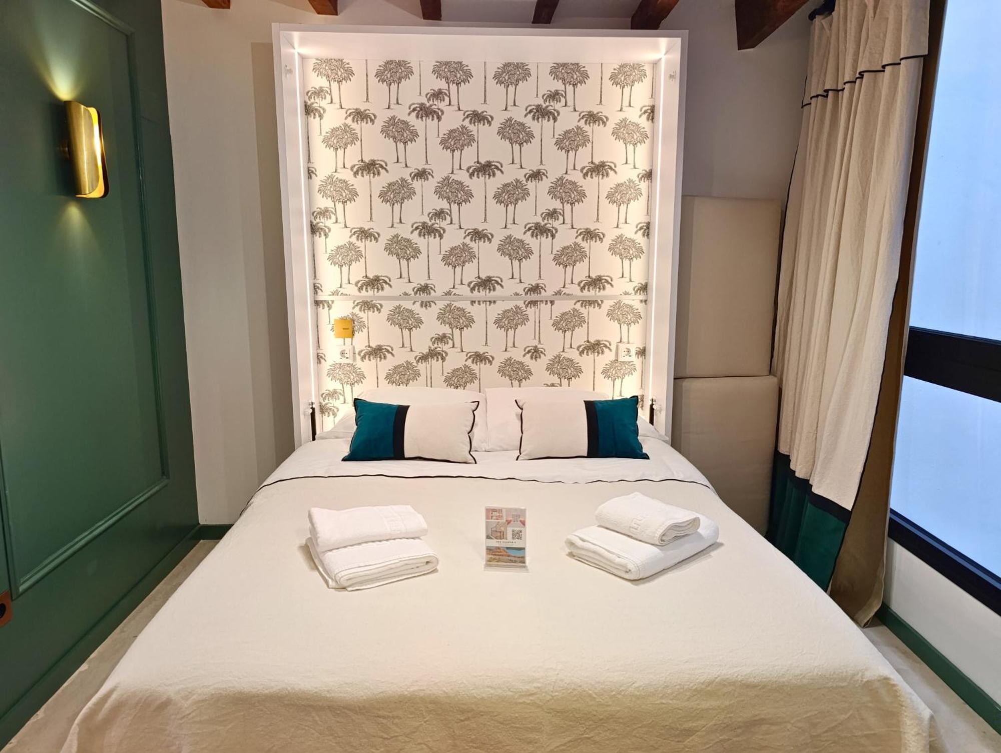 Refined And Practical Studio In Historic Center Of Alicante Zewnętrze zdjęcie