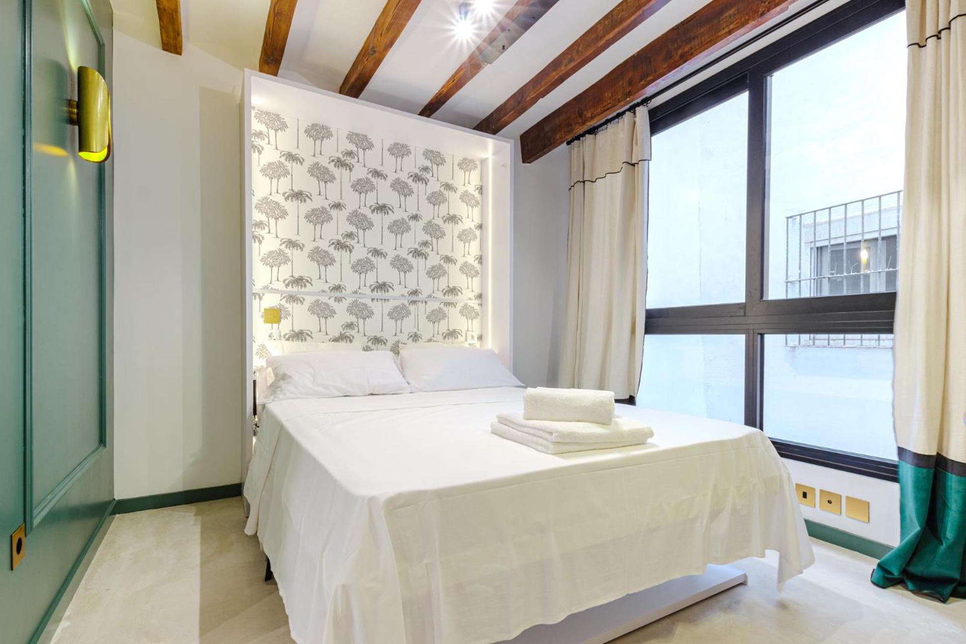 Refined And Practical Studio In Historic Center Of Alicante Zewnętrze zdjęcie
