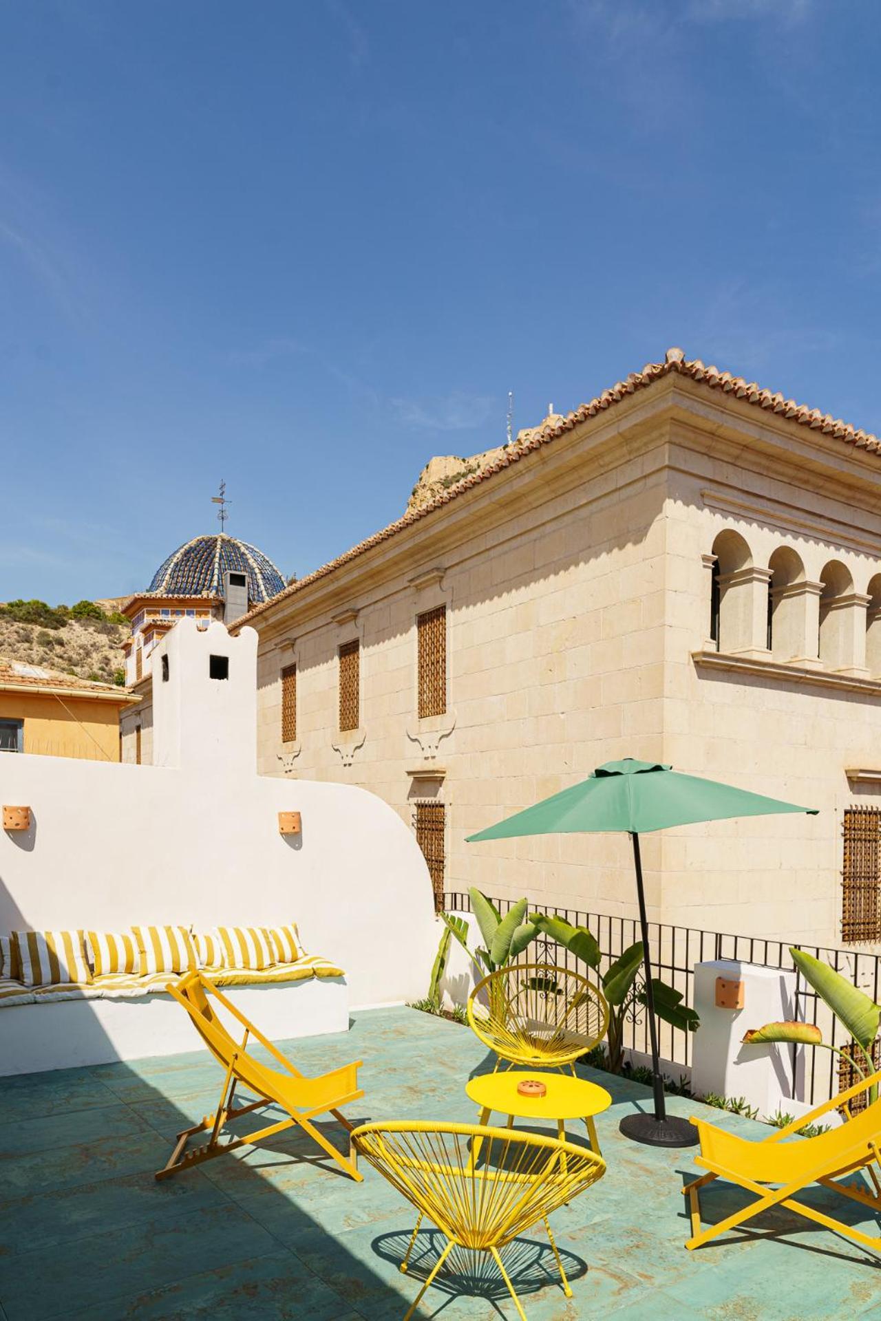 Refined And Practical Studio In Historic Center Of Alicante Zewnętrze zdjęcie